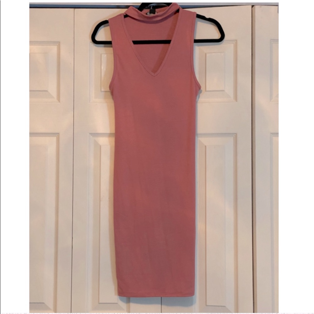 V-neck midi blush dress size large